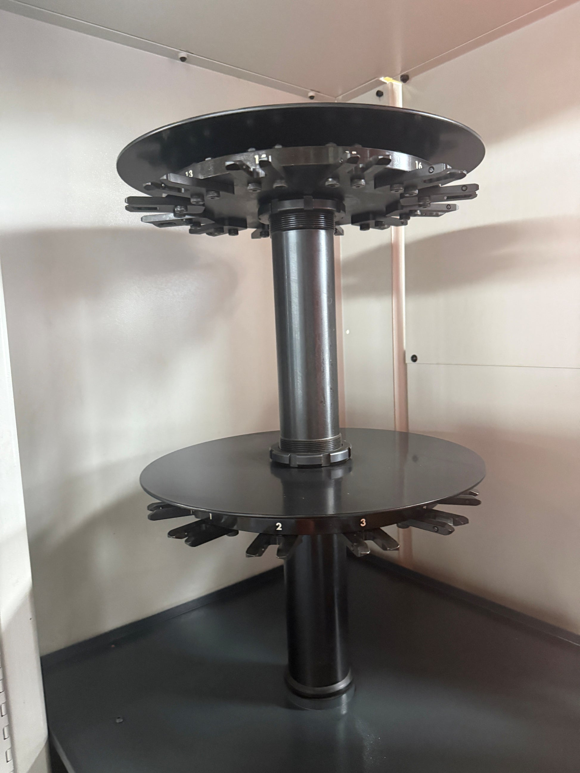 Image for product 9923686400339