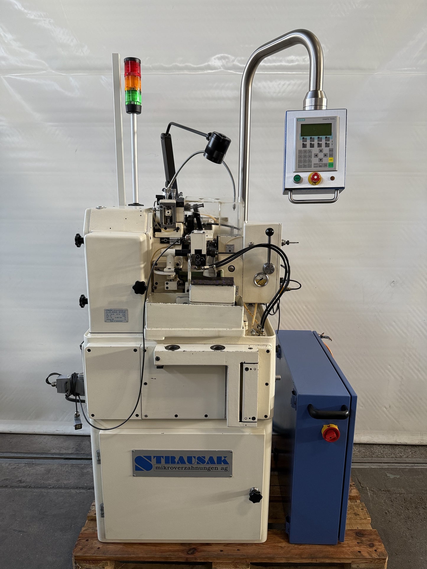 023348 - STRAUSAK HS 30