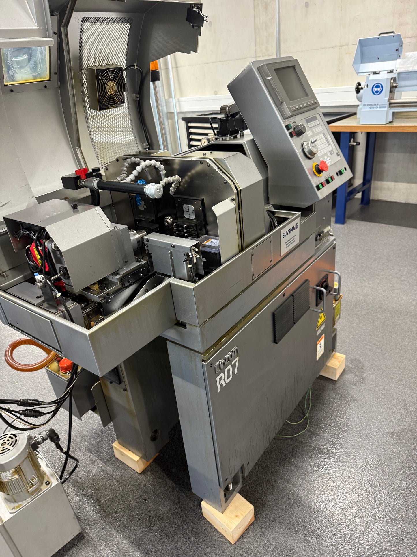 023500 - CITIZEN CINCOM R 07 VI