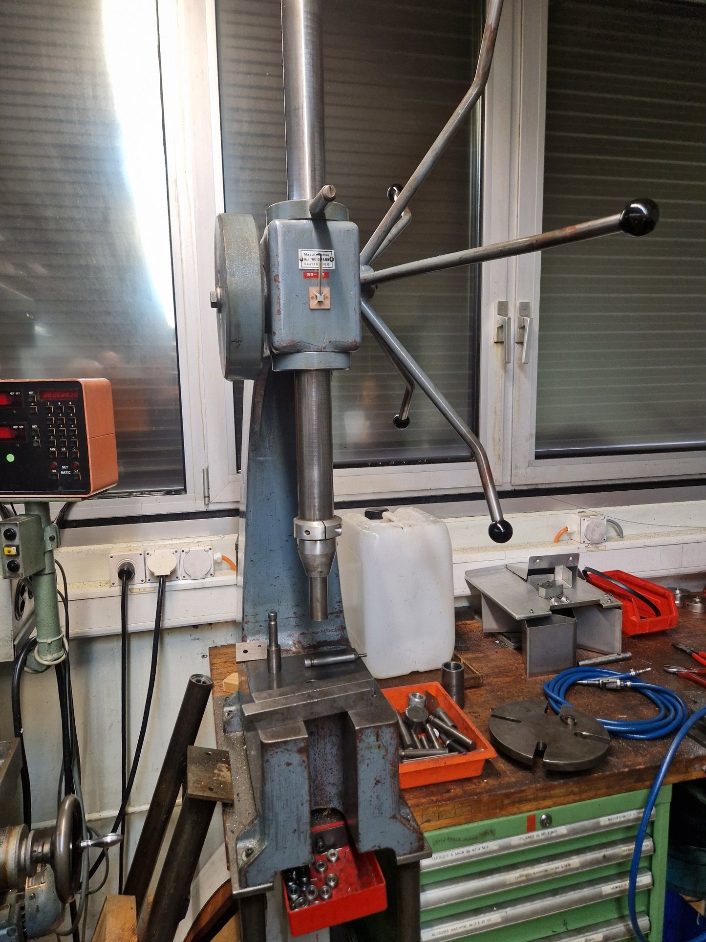 023457 - WEIDMANN Presse