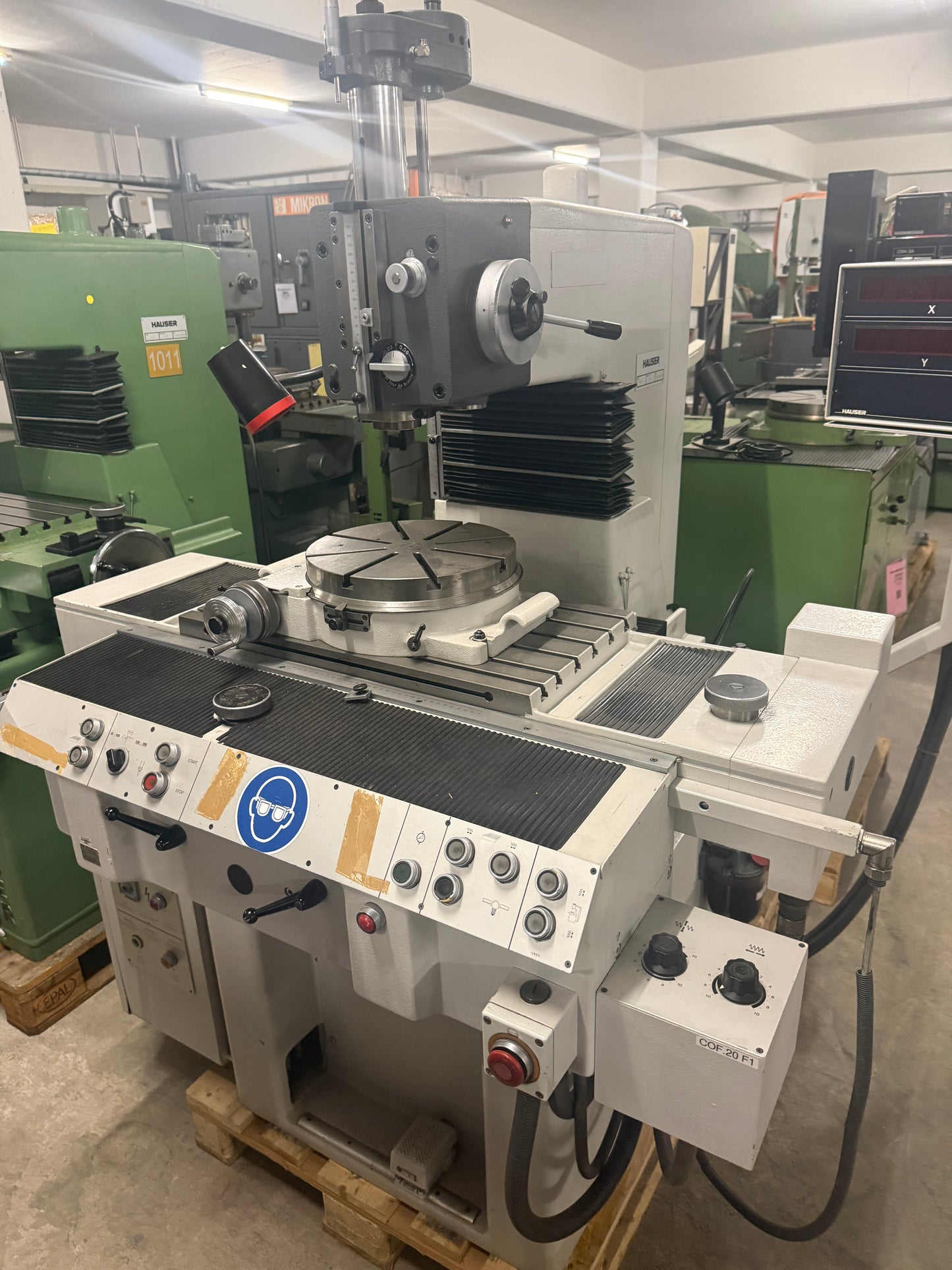 023403 - HAUSER 3 DR