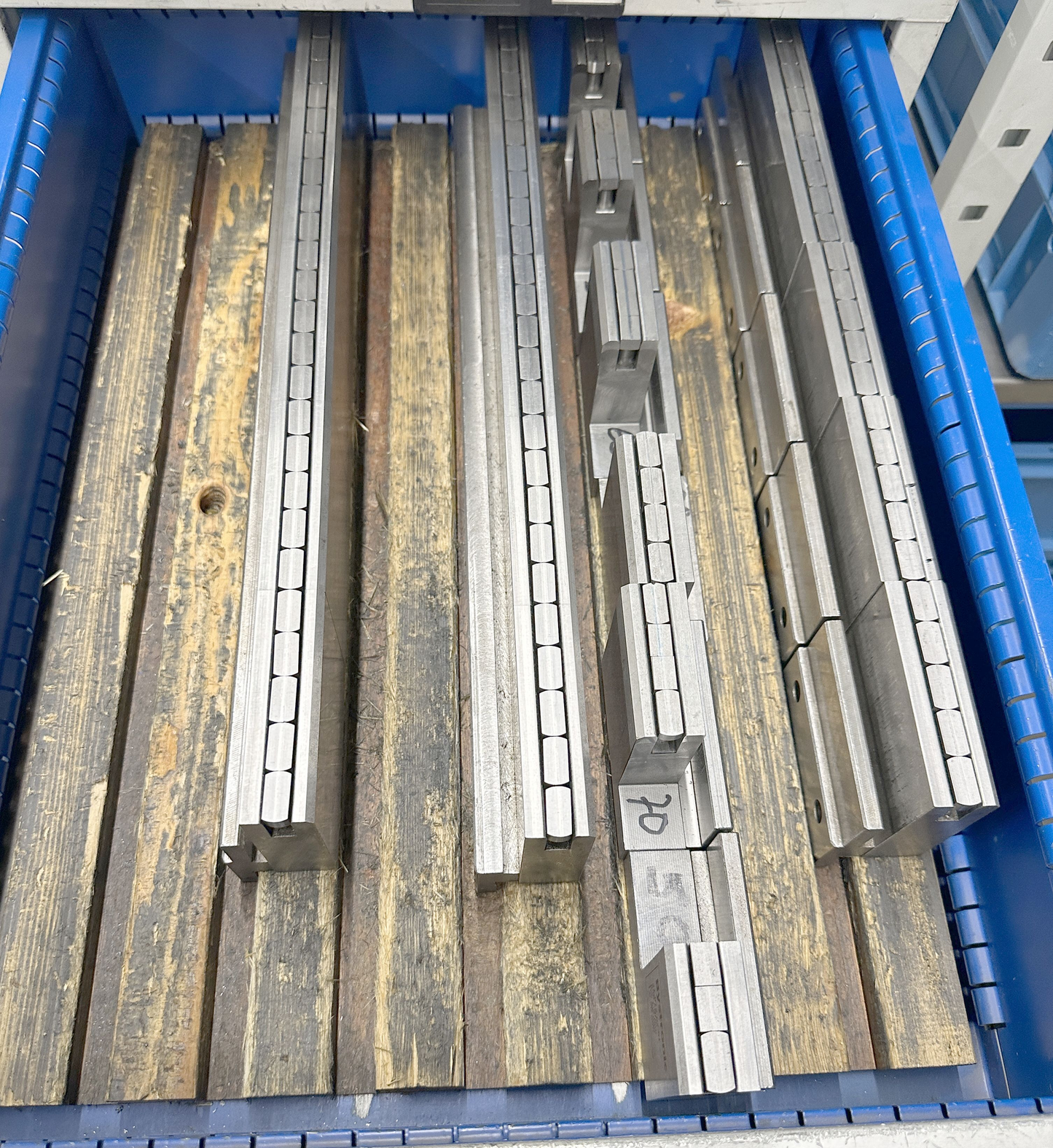 Image for product 9995874271571