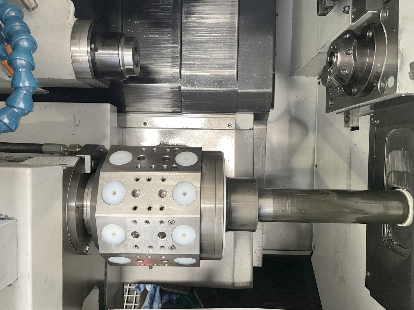 Image for product 9923747414355