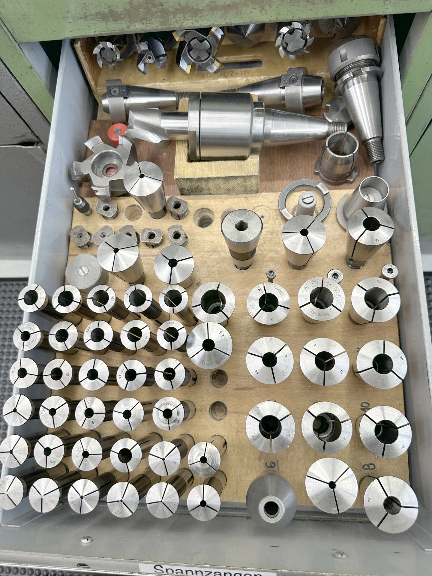 Image for product 9924067656019