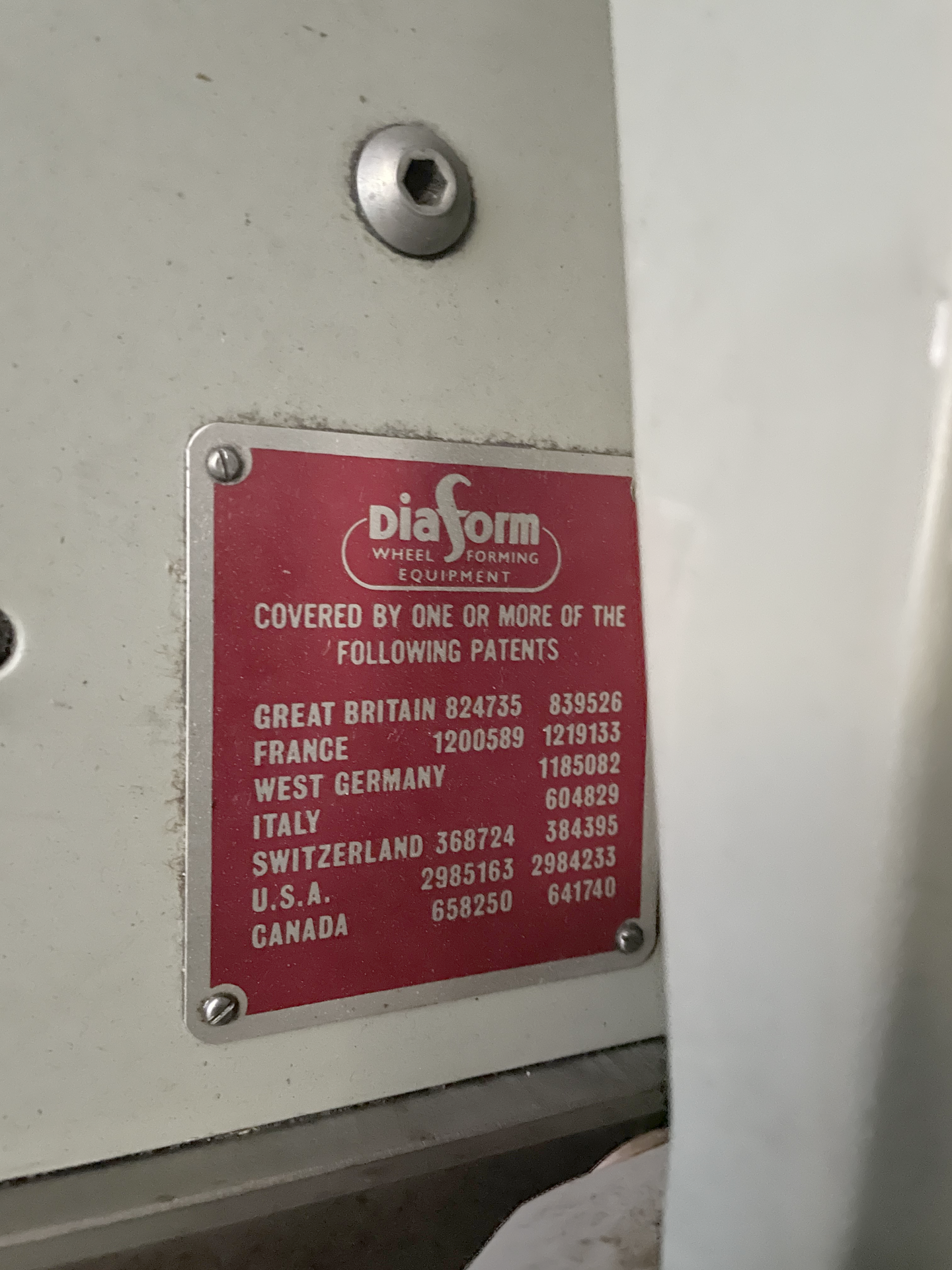 Image for product 9924338418003