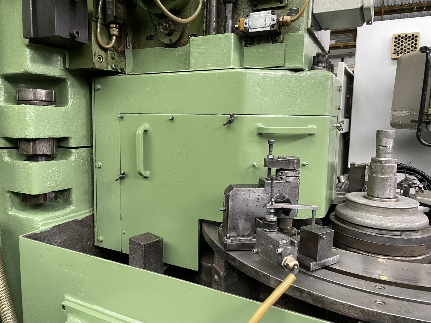 Image for product 9923730800979