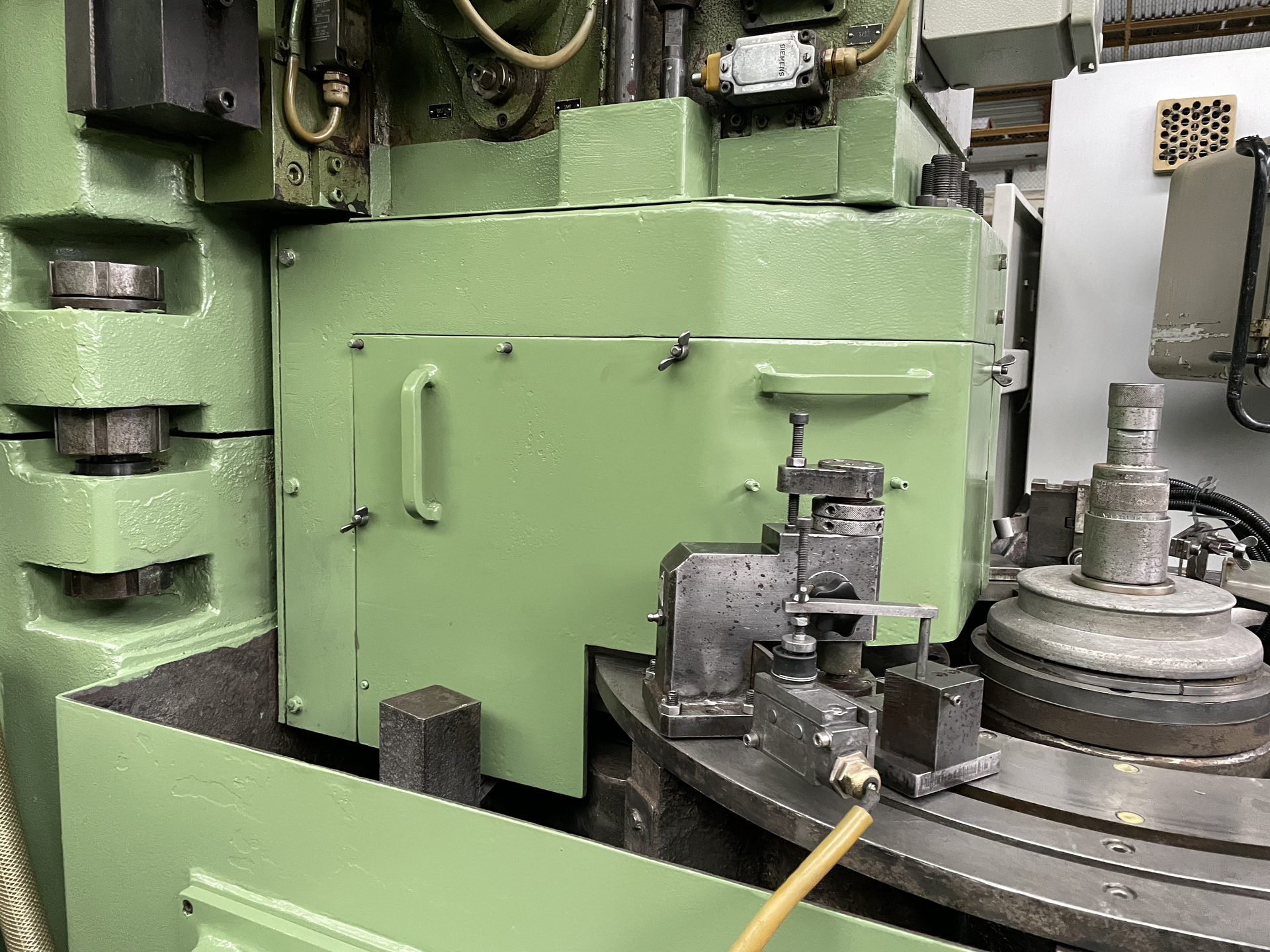 Image for product 9923730800979