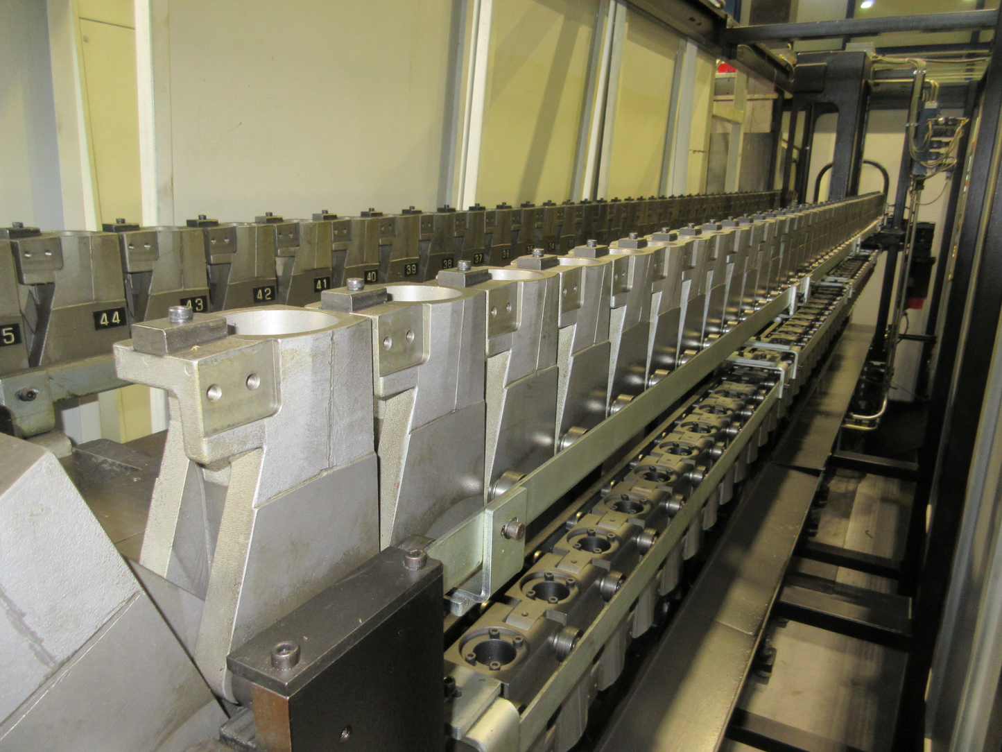 Image for product 9924115071315