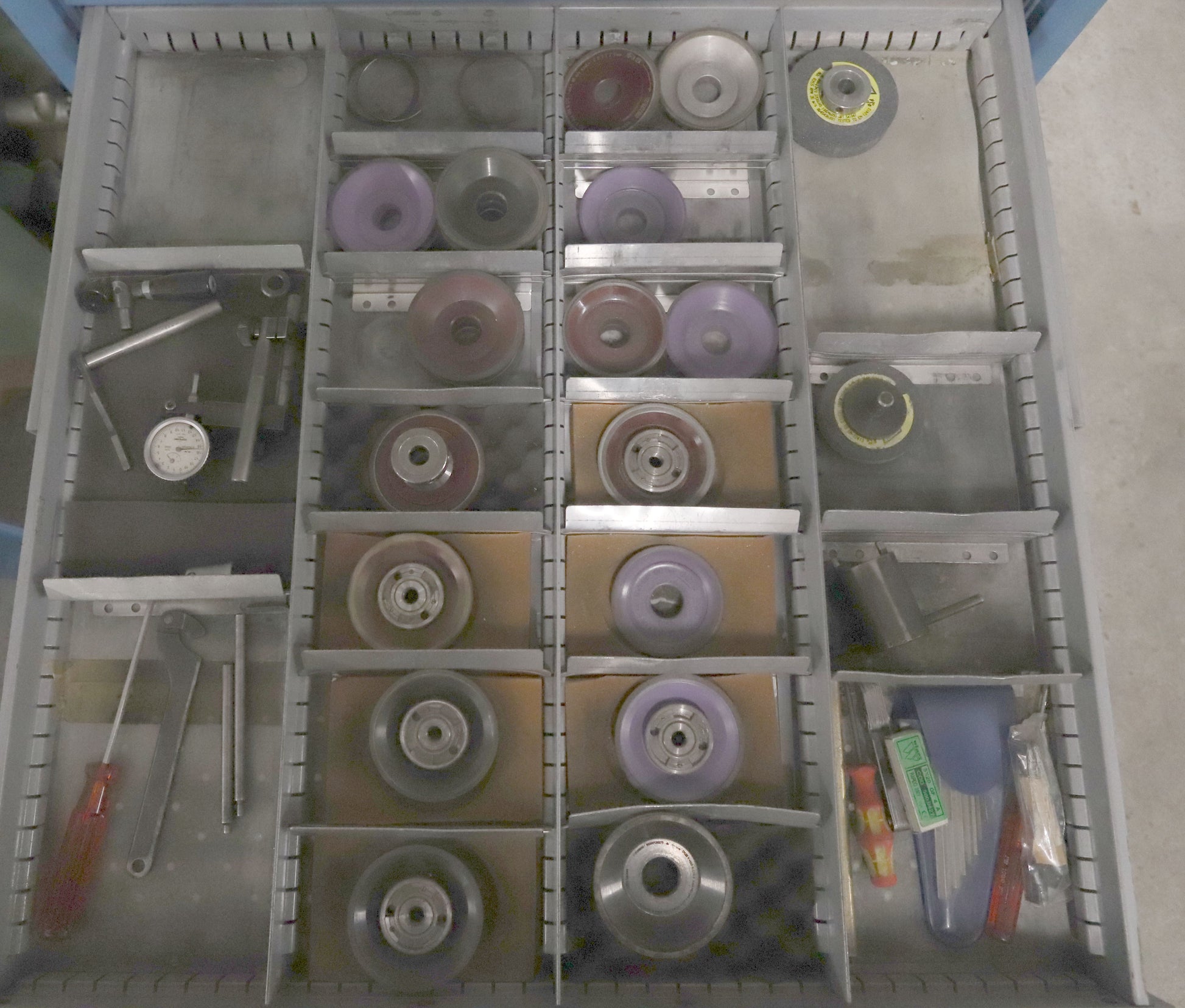 Image for product 9986052555091