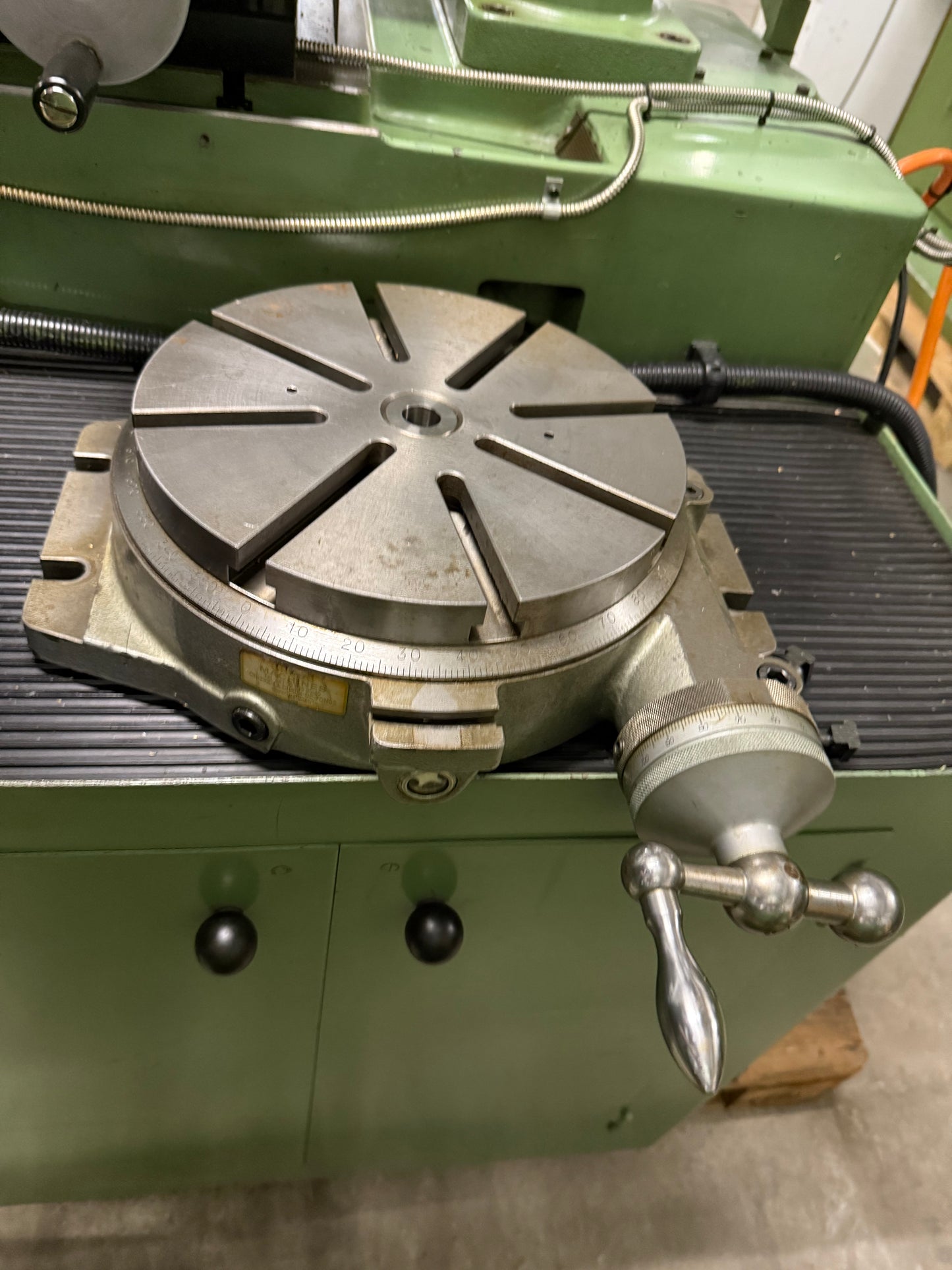 Image for product 9923760718163