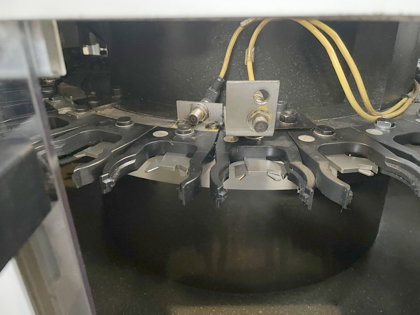 Image for product 9923796894035