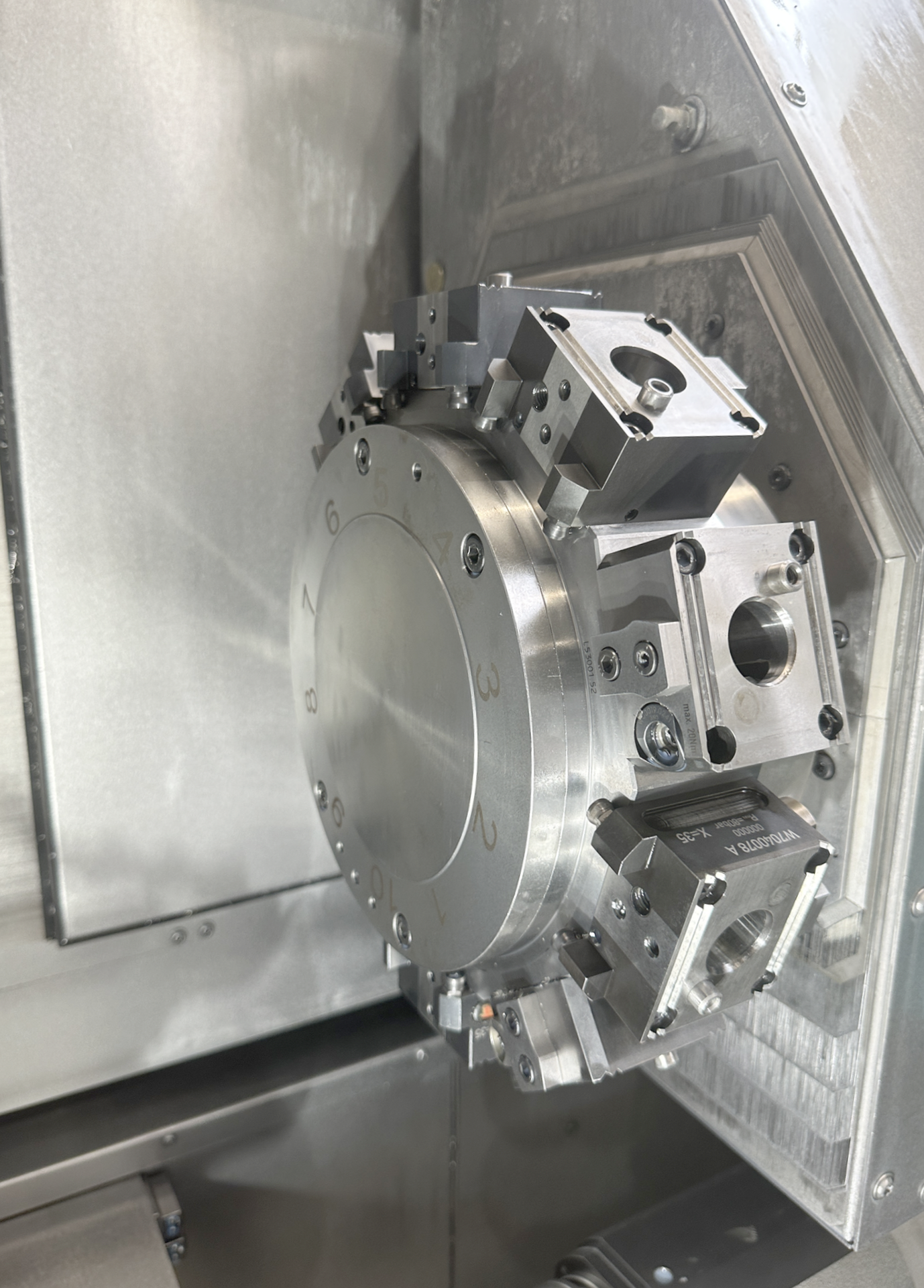 Image for product 9924106486099