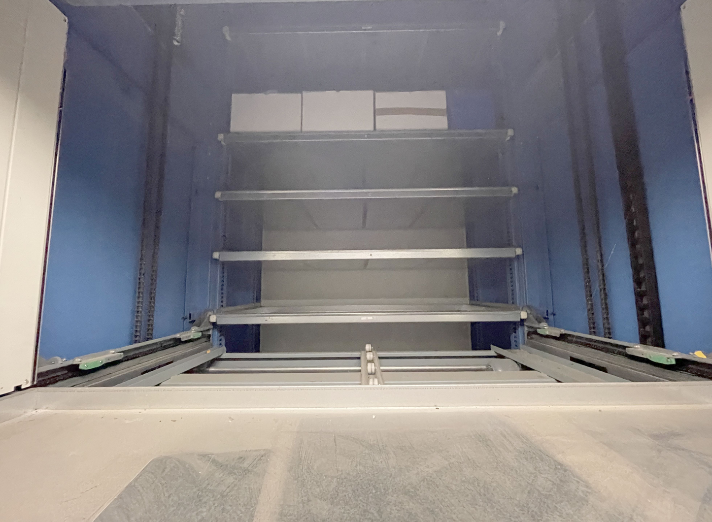 Image for product 9923749544275