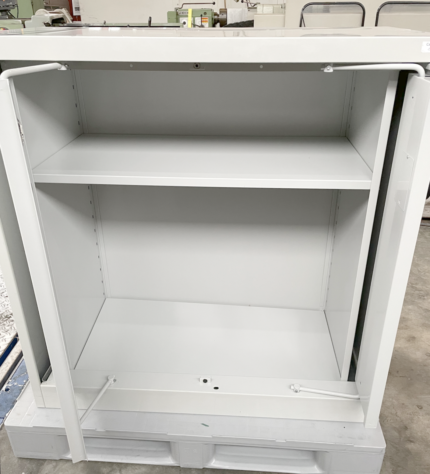 Image for product 9923965780307