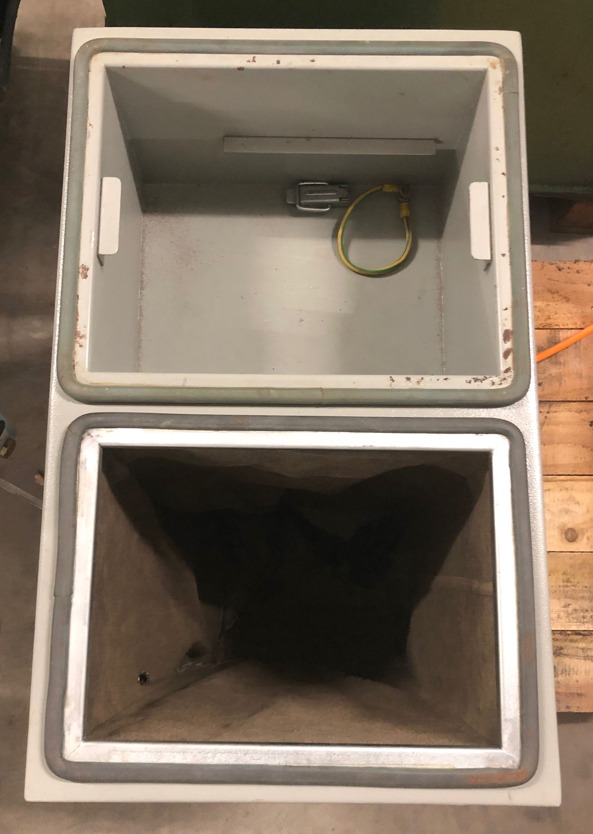 Image for product 9924358111571