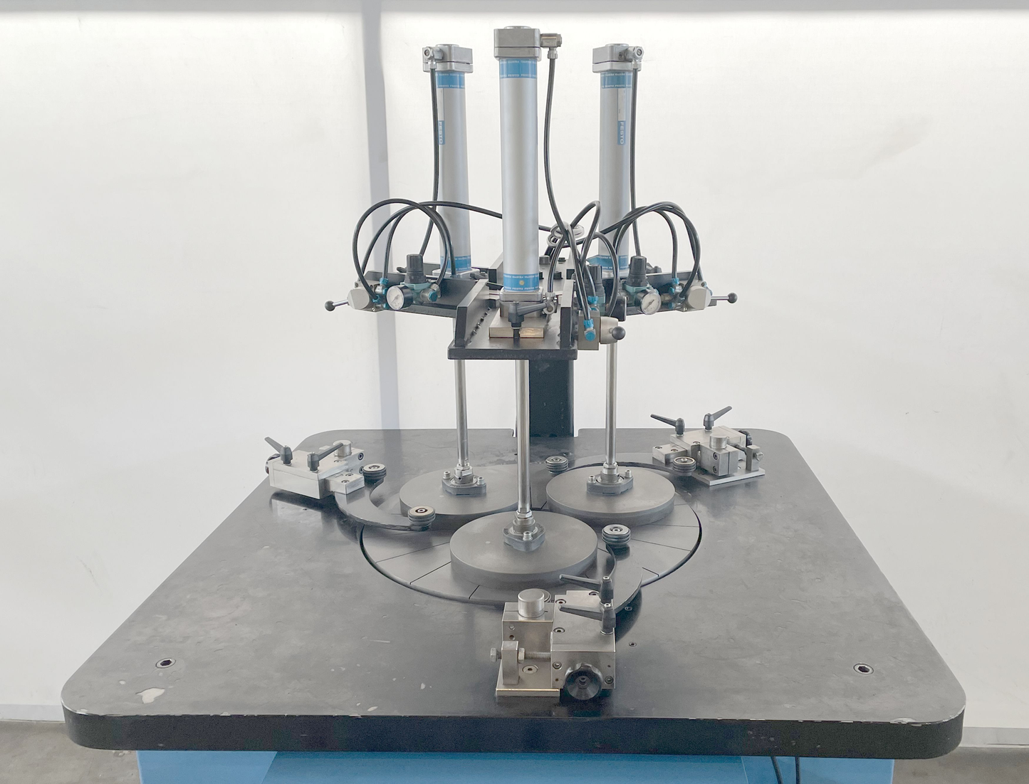 Image for product 9924091281747