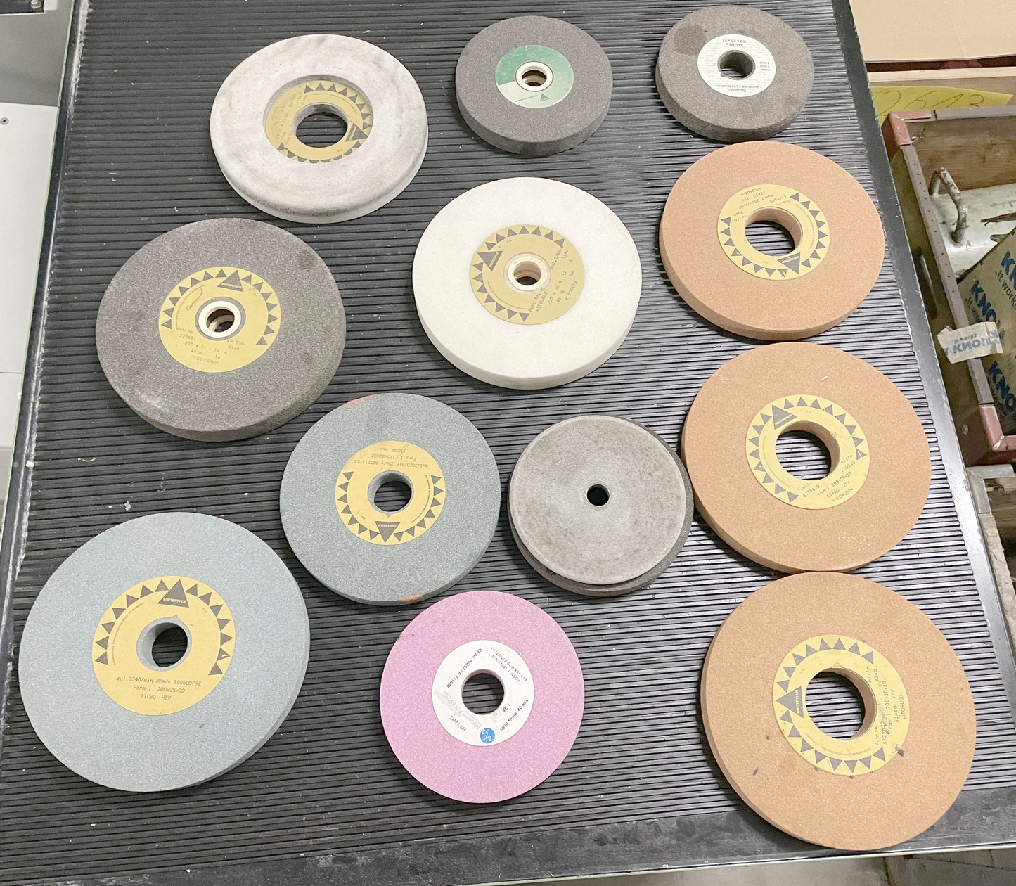 Image for product 9923756687699