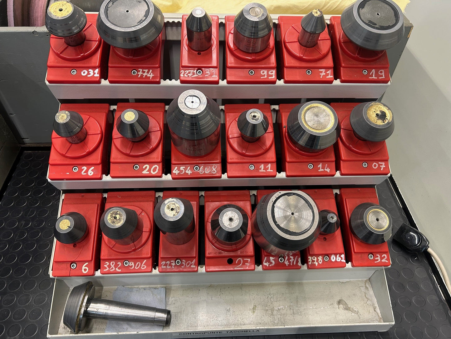 Image for product 10067958595923