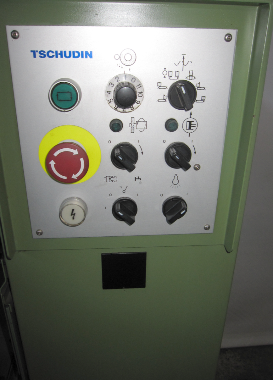 Image for product 9924339040595