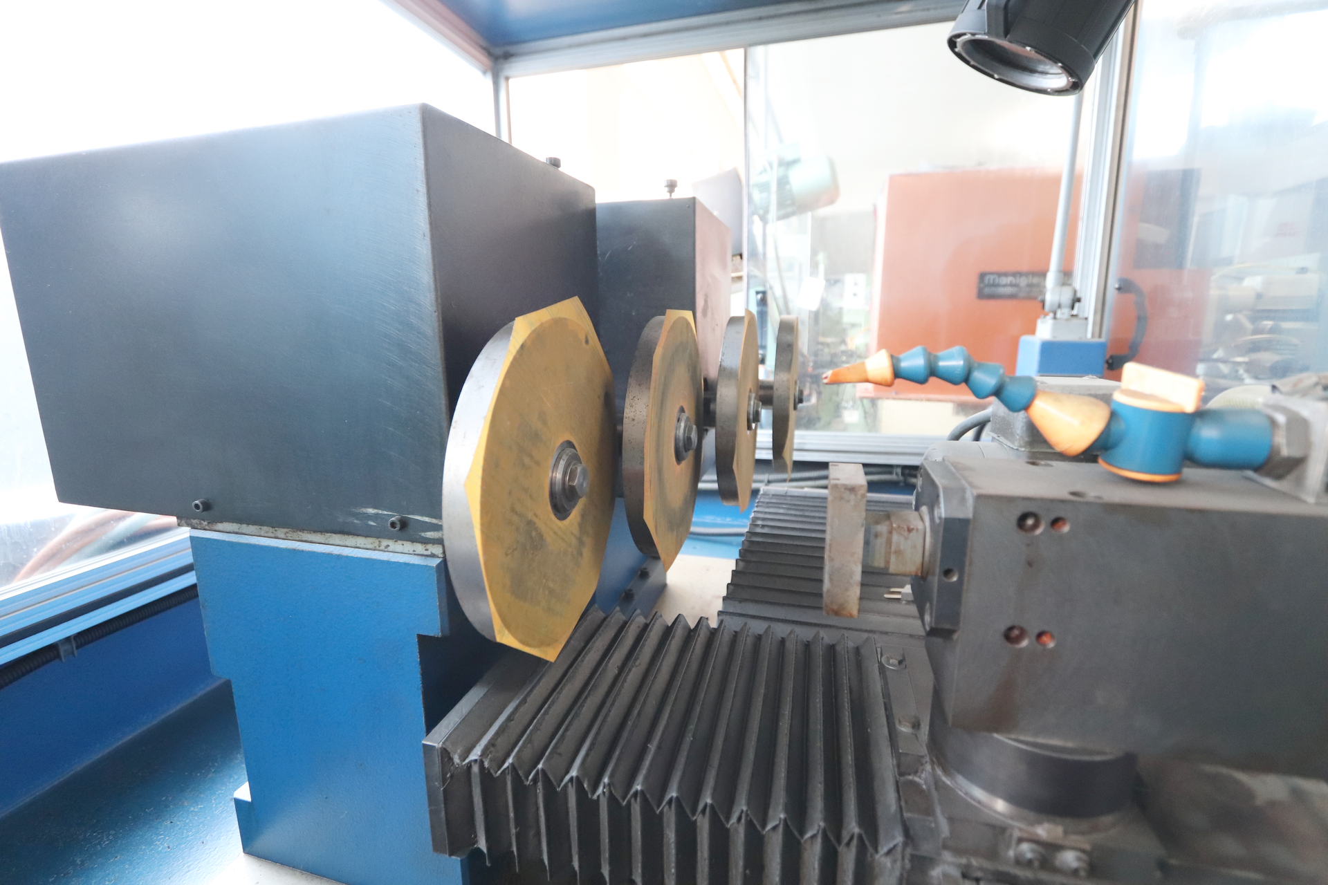 New And Used Machine Tools & Equipment