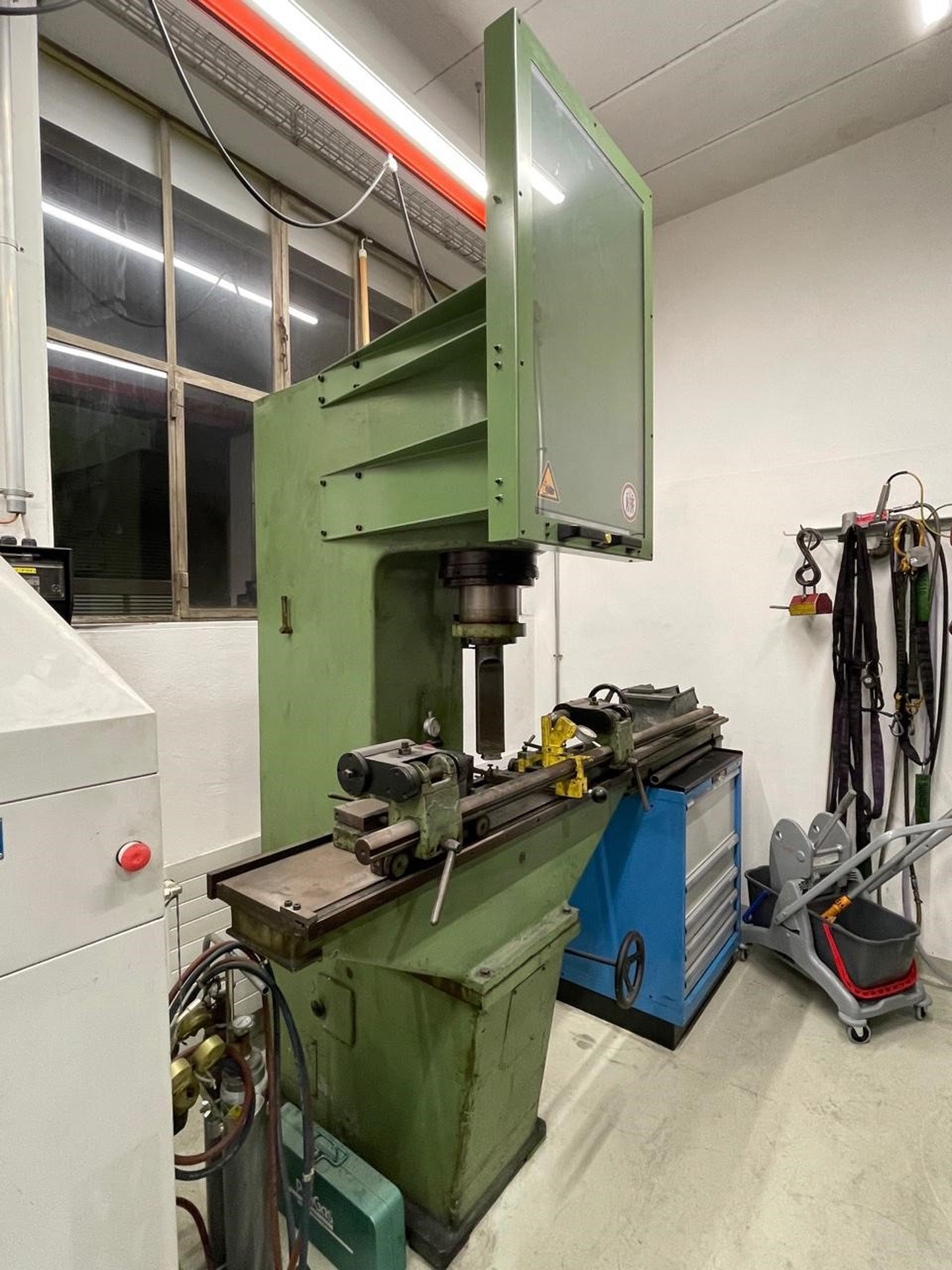 New And Used Machine Tools & Equipment