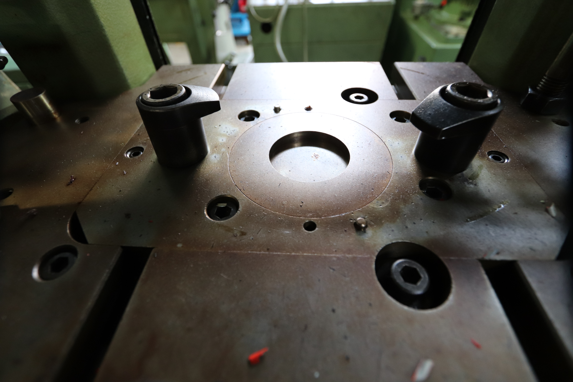 New And Used Machine Tools & Equipment