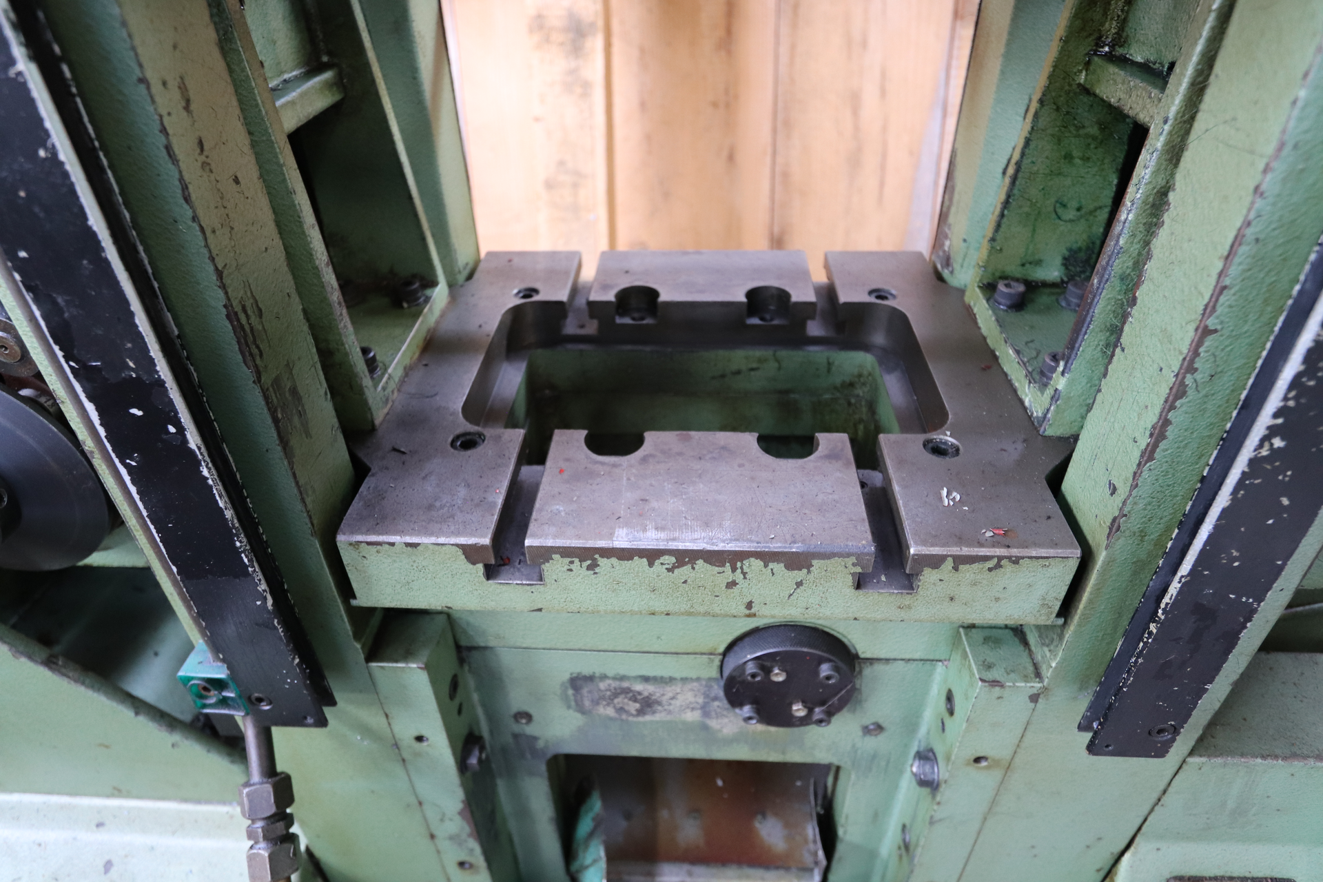 New And Used Machine Tools & Equipment