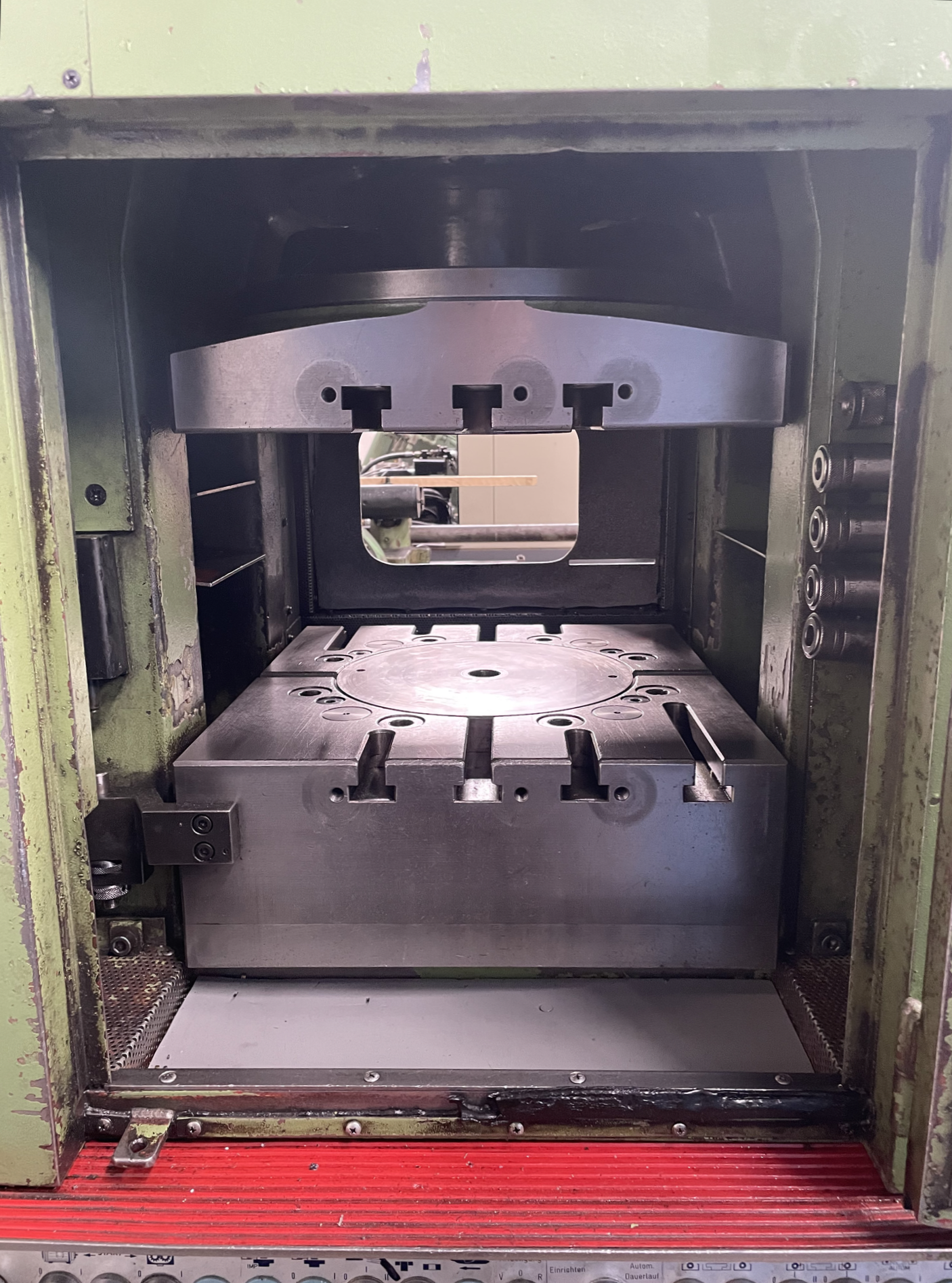 New And Used Machine Tools & Equipment