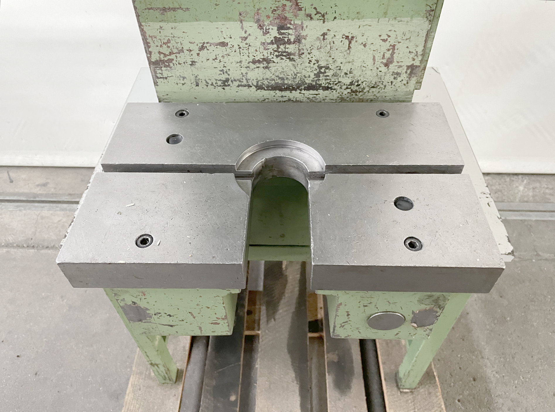 New And Used Machine Tools & Equipment