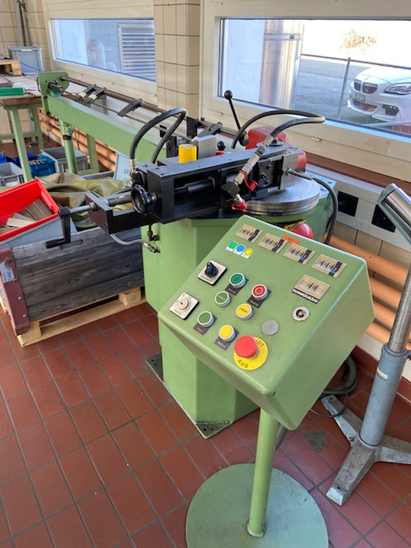 New And Used Machine Tools & Equipment